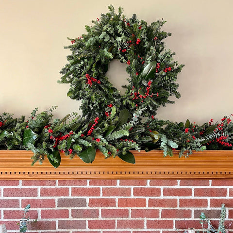 Holiday Wreath: Merry & Bright