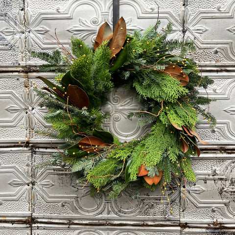 Holiday Wreaths & Decor
