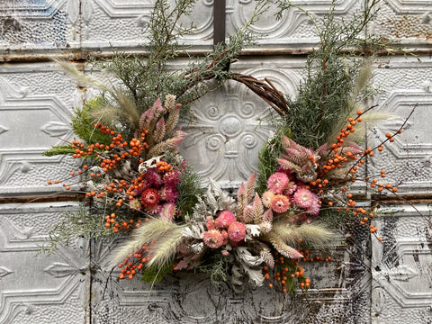 Holiday Wreath: Grapevine Base Designer's Choice