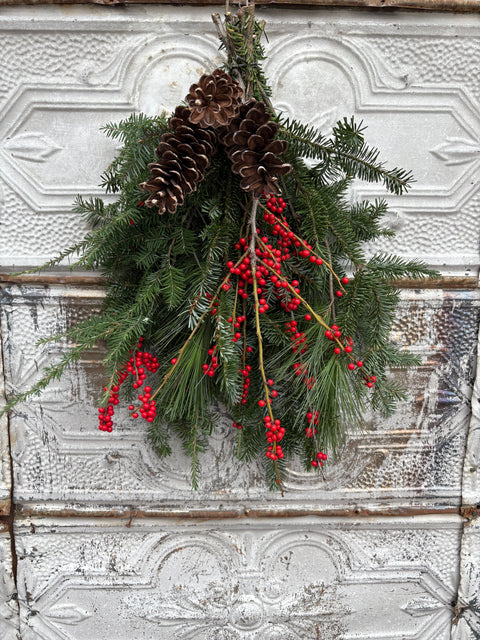Holiday Swag - Sunny Meadows Flower Farm