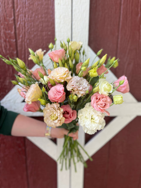 Lisianthus at your Door - Sunny Meadows Flower Farm