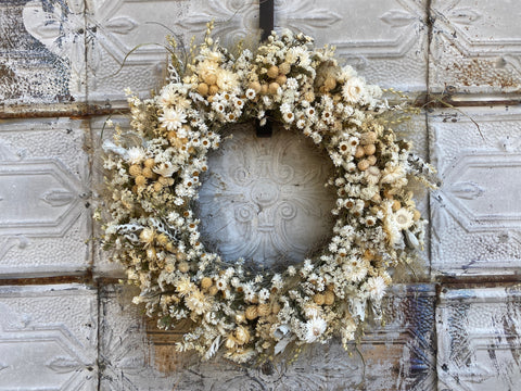 Dried Wreath-Snow White - Sunny Meadows Flower Farm