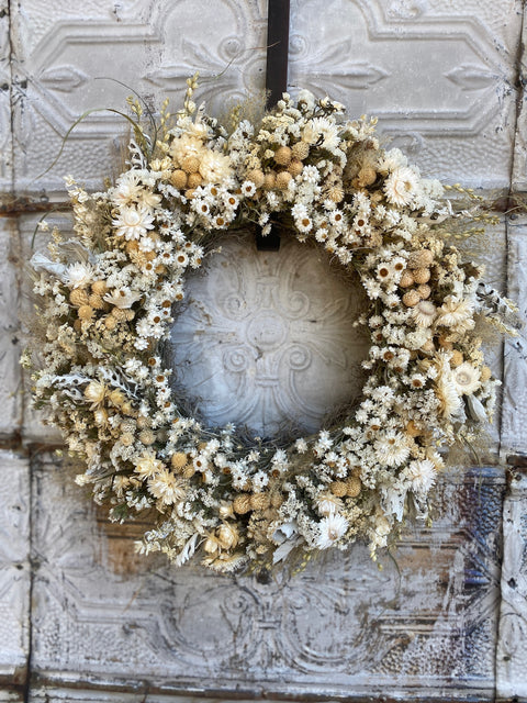 Dried Wreath-Snow White - Sunny Meadows Flower Farm